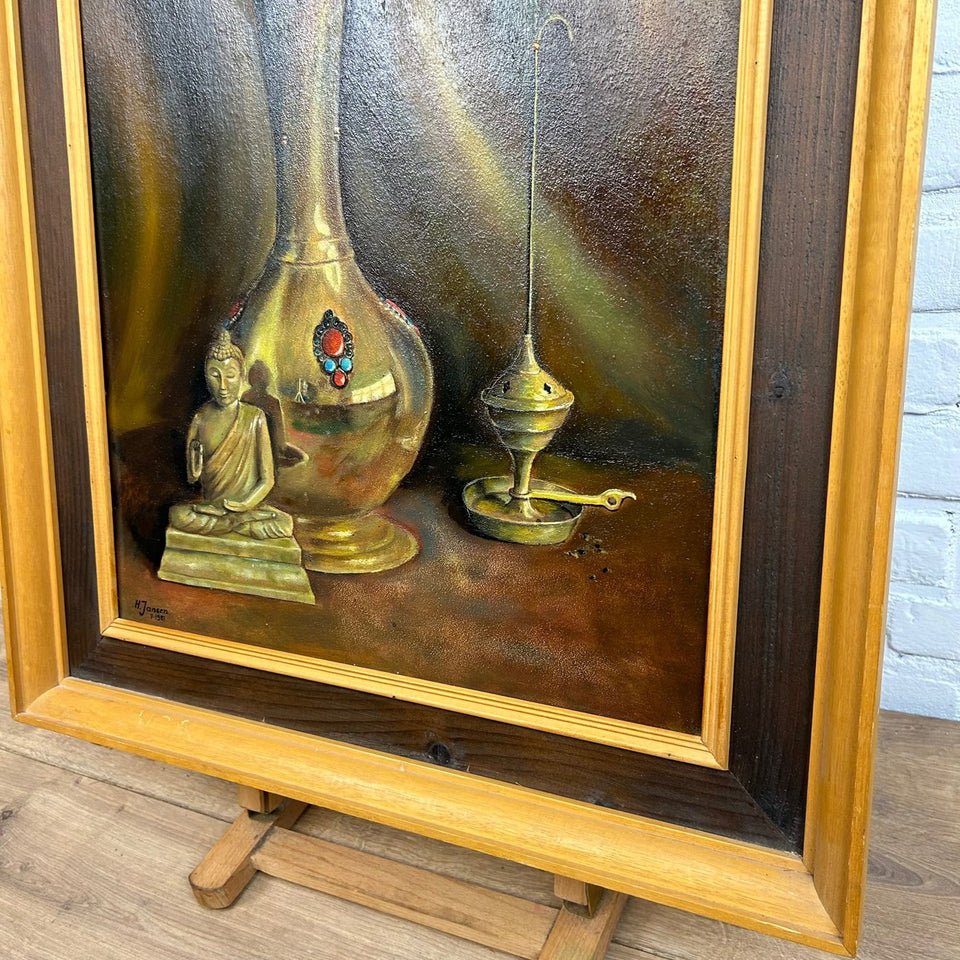 H. Janssen (20th century) - Still life with buddha and shiny vase and incense burner