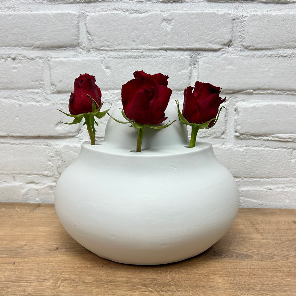 Michael Bassetto - 2 white wall vases - Serax