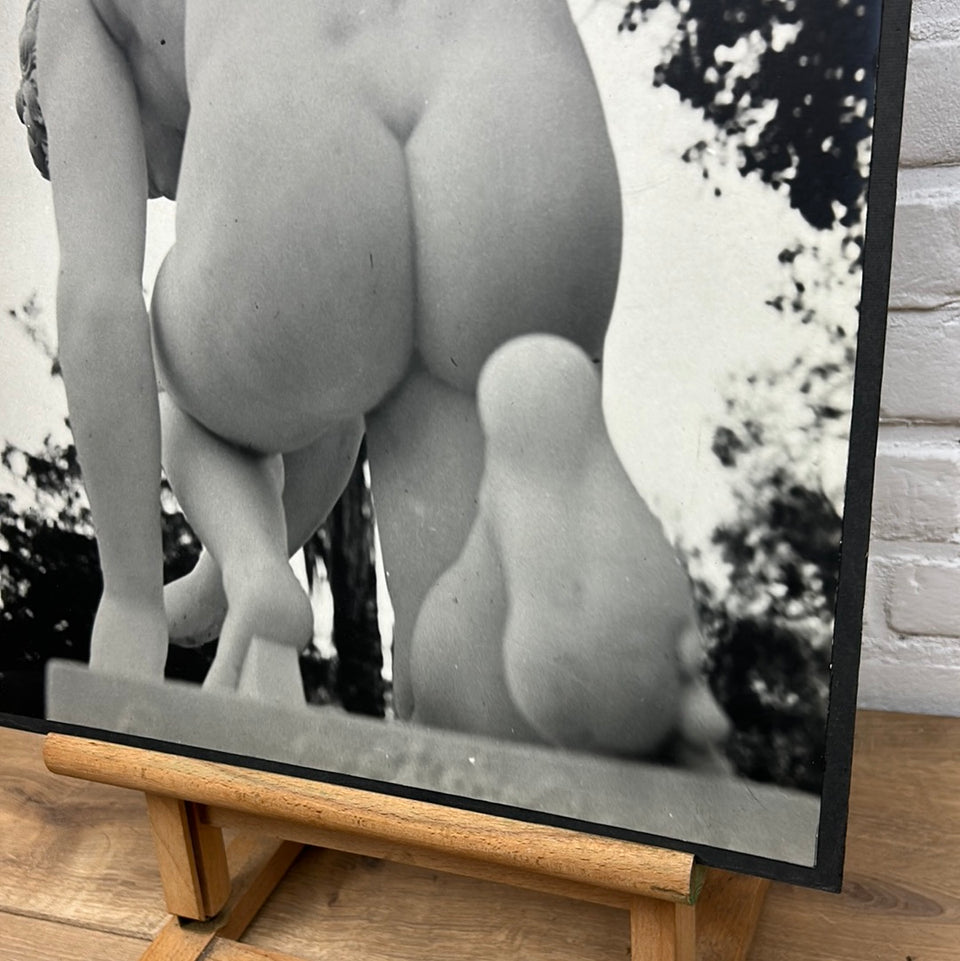Kneeling statue - Semi-Erotic Photo series by Theo van der Vaart