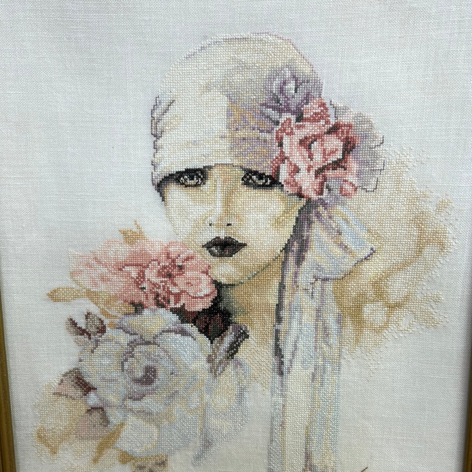 Vintage Sara Moon Portait Embroidery - Floral Embroidery - Cottonwork - Framed