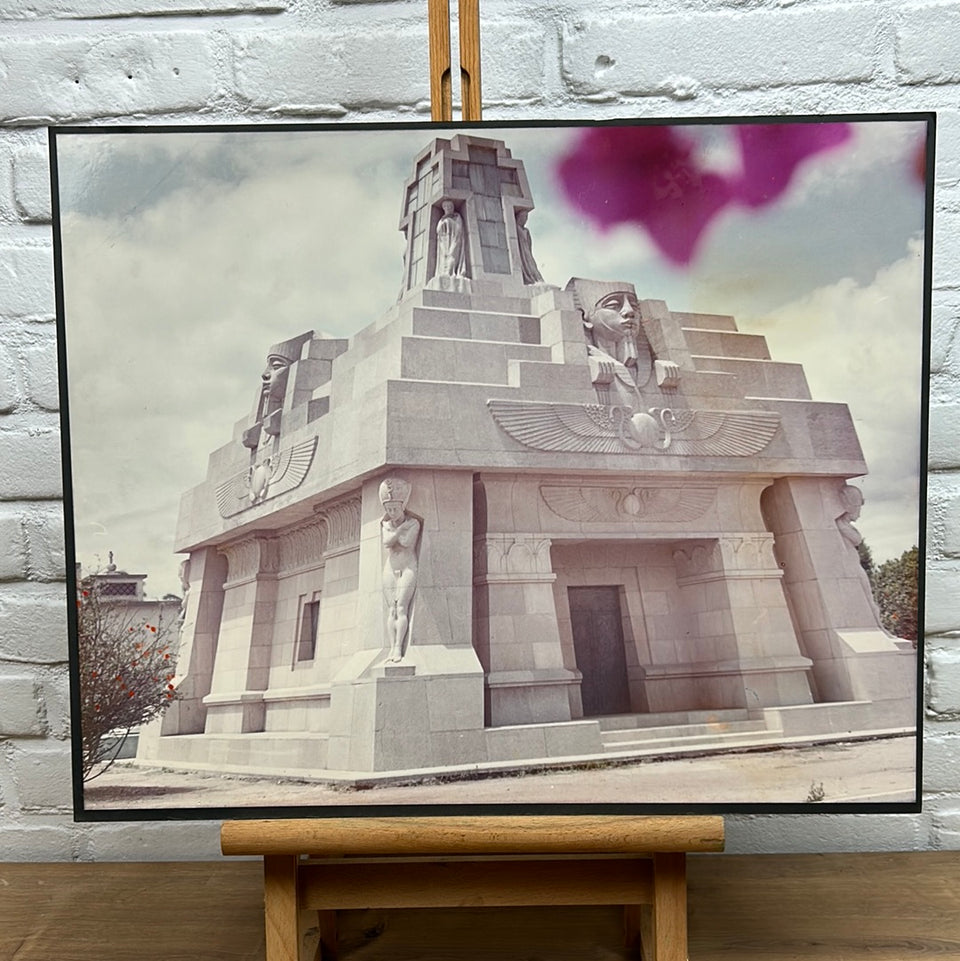 Graveyard Guatemala City Photo serie “Cemetery” by Theo van der Vaart