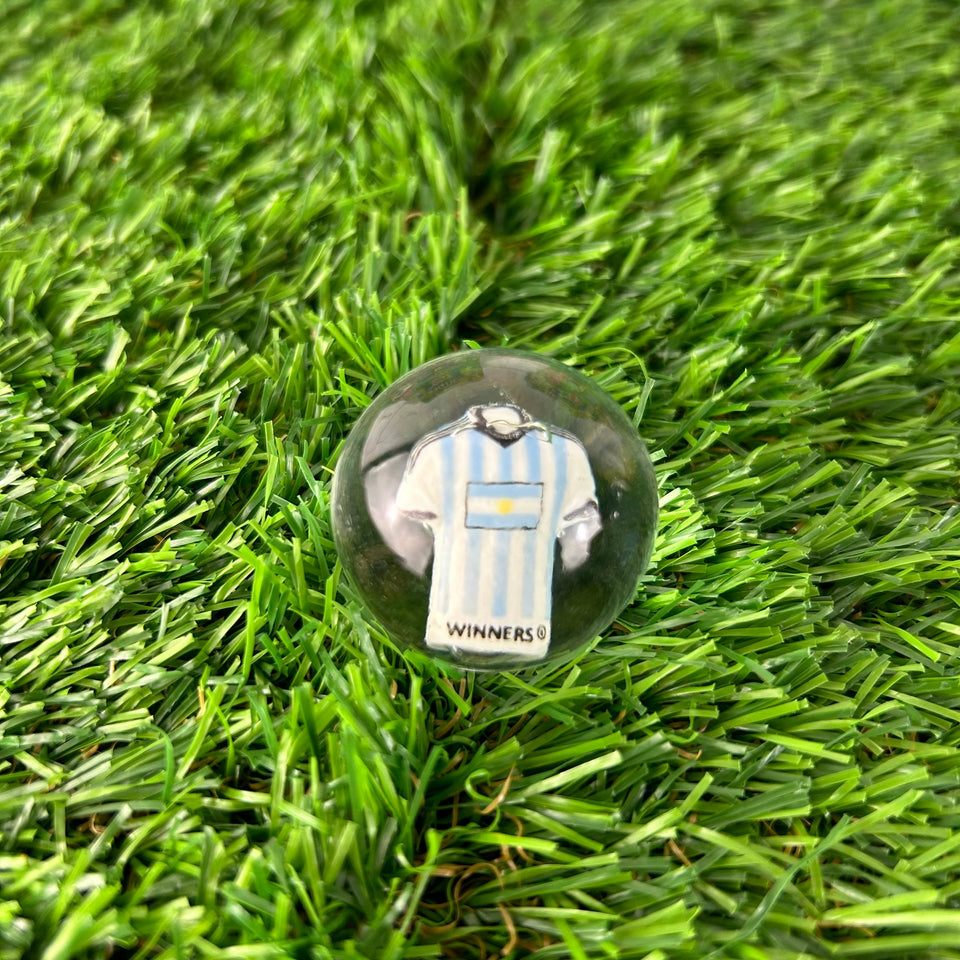 48 World Cup Football Marbles - Original box unopened Winners Mysterybox