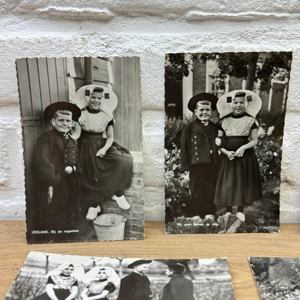 Collection of Dutch historical Folklore Costume Family photograph cards - High Quality Photo paper a.o. – Holland Traditional Culture Costume Embroideries