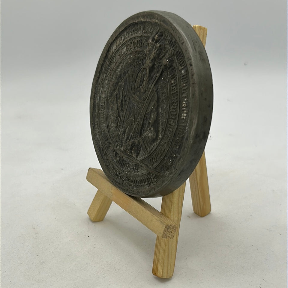 Medieval seal for a King
