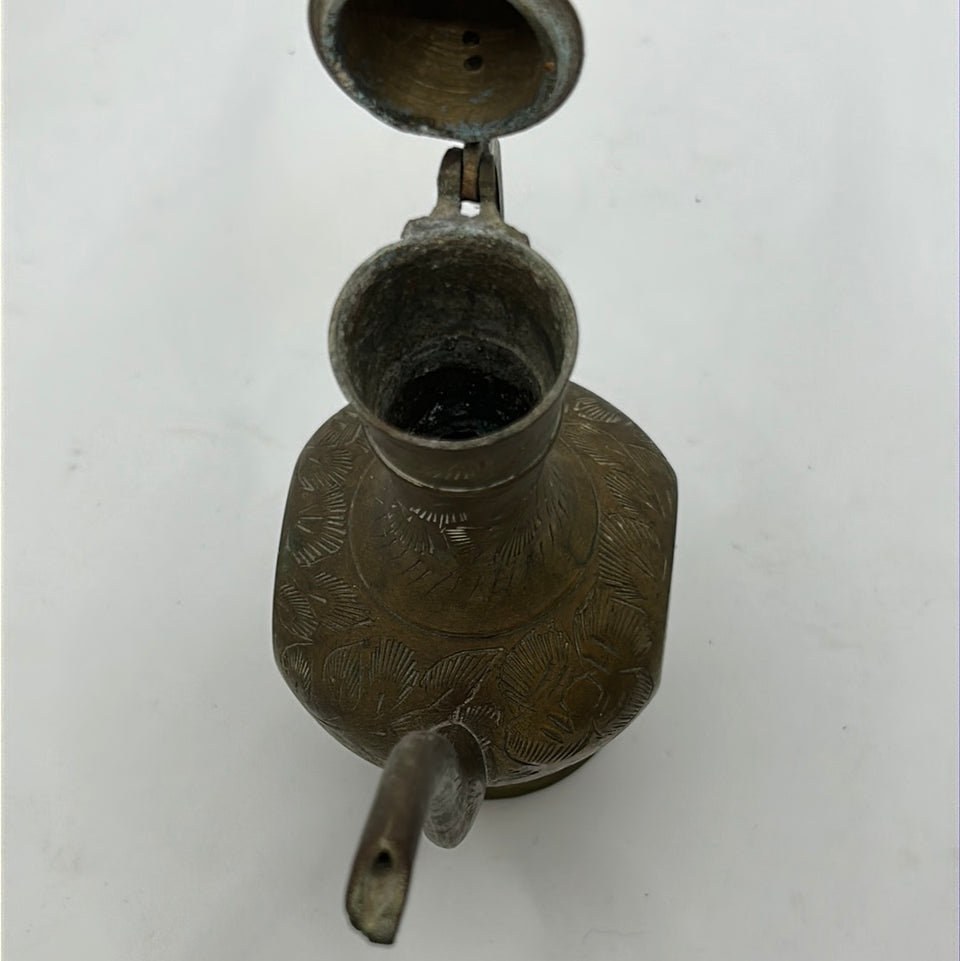 Antique handmade Muhi oil can