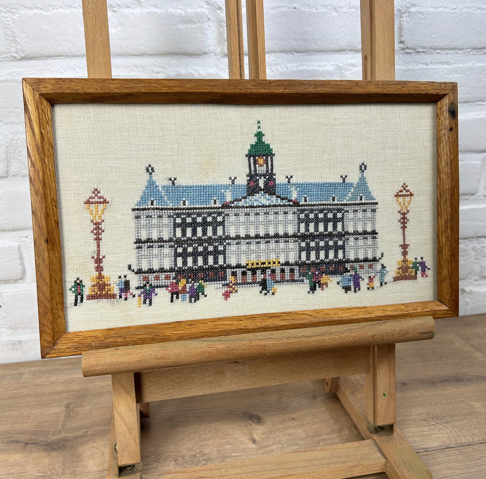 Amsterdam Dam Square Embroidery - Tapestry - Patchwork - Cotton work - Framed