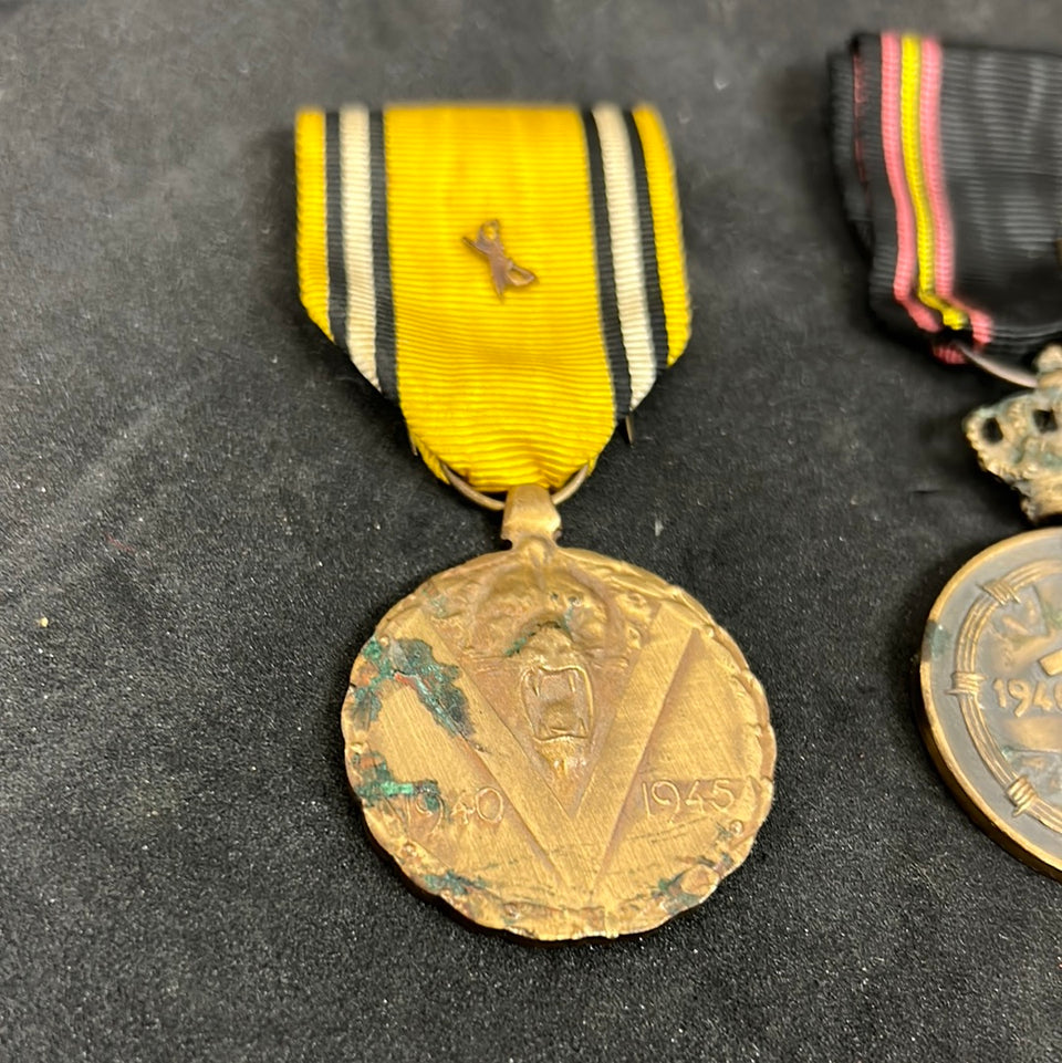 2 Belgian Medals WW2 Bravery Prisoner camp