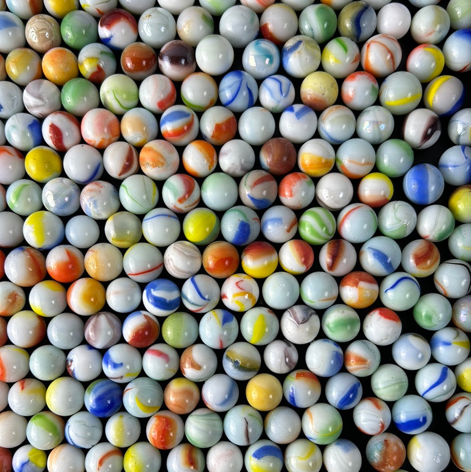 Surprise box with mixed Milk glass & Agate marbles