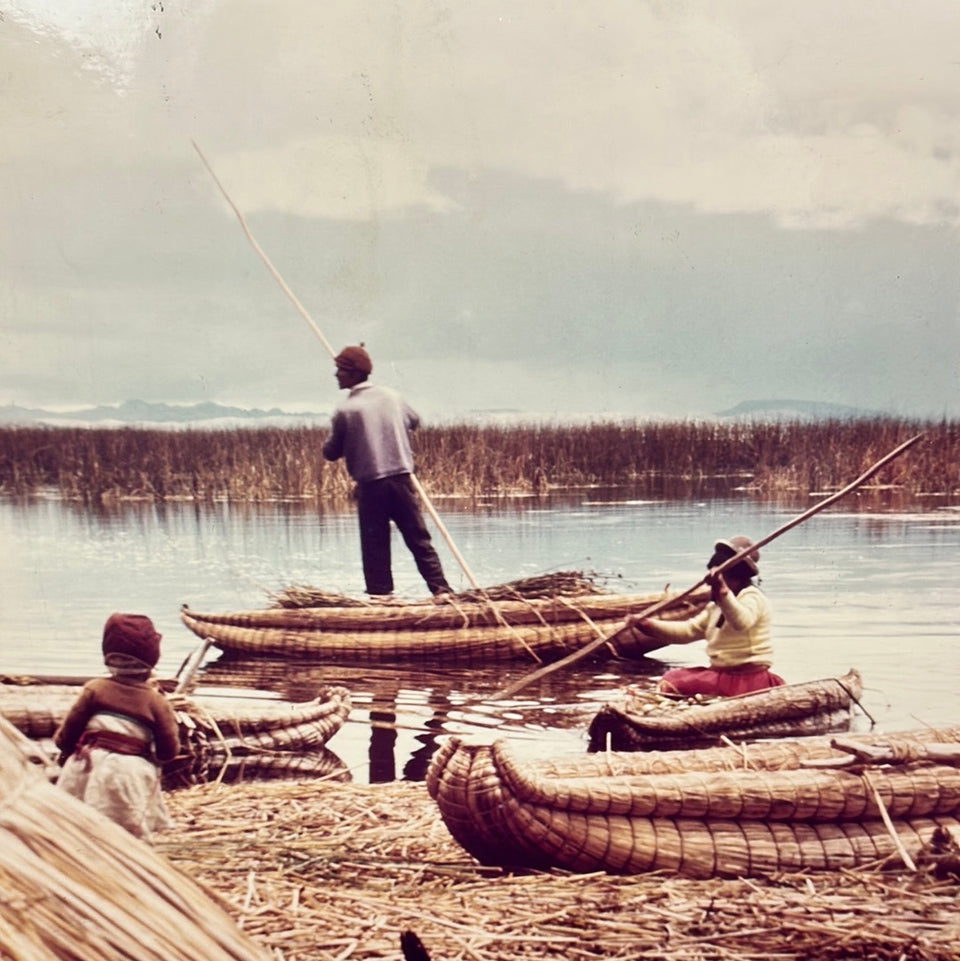 South America - Urus Indians Peru - Photo series by Theo van der Vaart