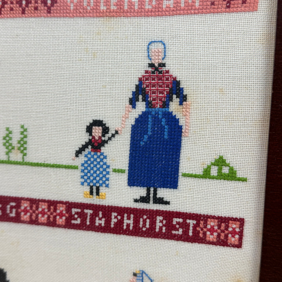 Set of 4 Holland themed Embroideries - Cottonwork from Holland - Framed