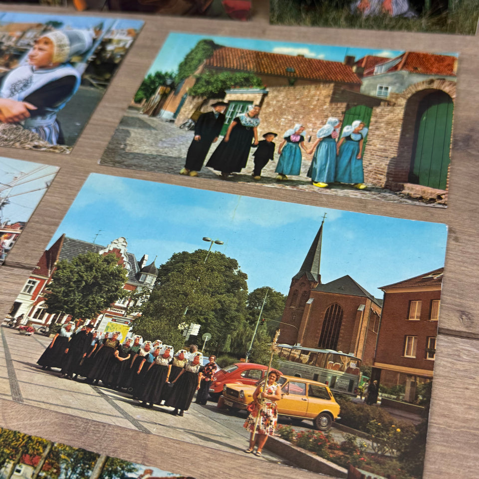 Collection of The Netherlands Folklore Costume with Dutch Woman Vintage photo cards – Holland’s Traditional Culture Costumes