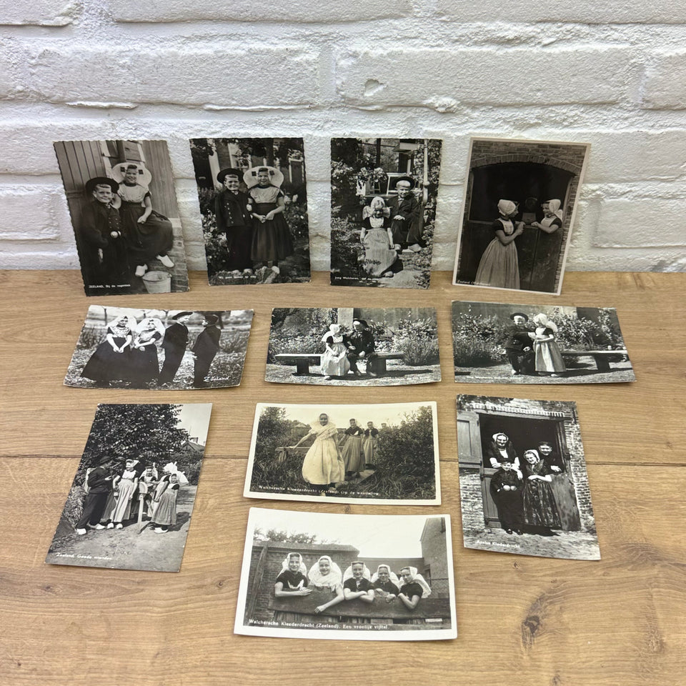 Collection of Dutch historical Folklore Costume Family photograph cards - High Quality Photo paper a.o. – Holland Traditional Culture Costume Embroideries