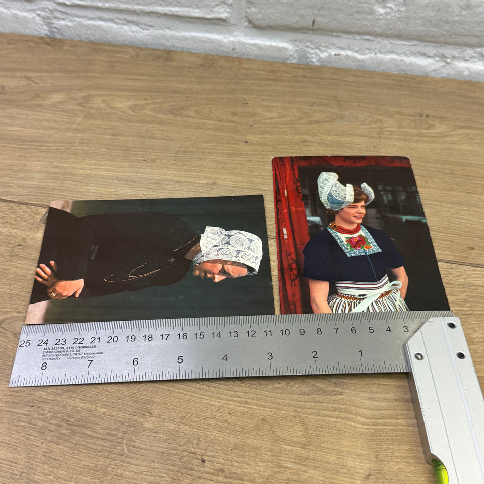 Collection cards of The Dutch Folklore Costumes with Dutch Woman Vintage photo cards – Holland’s Traditional Culture Costumes