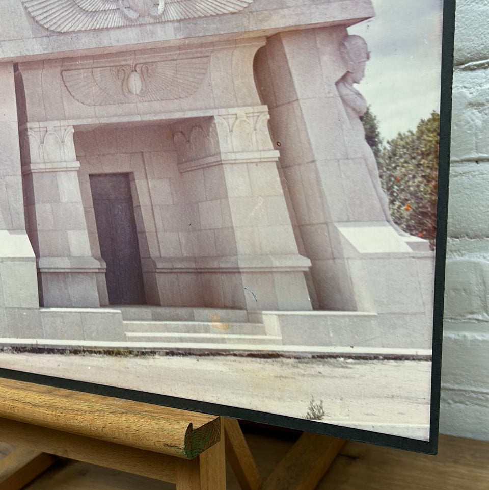 Graveyard Guatemala City Photo serie “Cemetery” by Theo van der Vaart