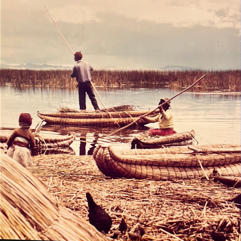 South America - Urus Indians Peru - Photo series by Theo van der Vaart