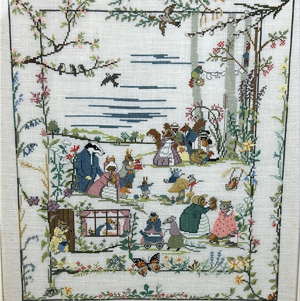 Cute Mouse family in the forest - Childrens room - Embroidery - Cottonwork - Framed