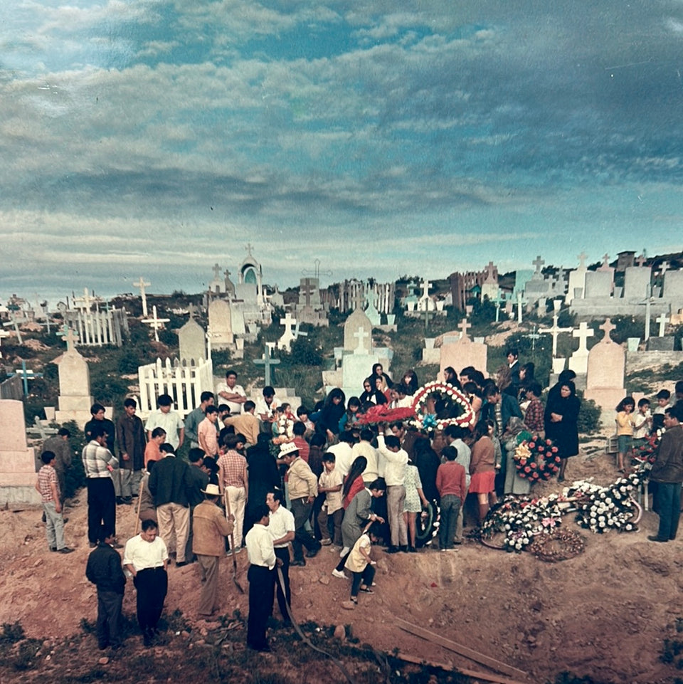 Graveyard Photo serie “Cemetery” by Theo van der Vaart