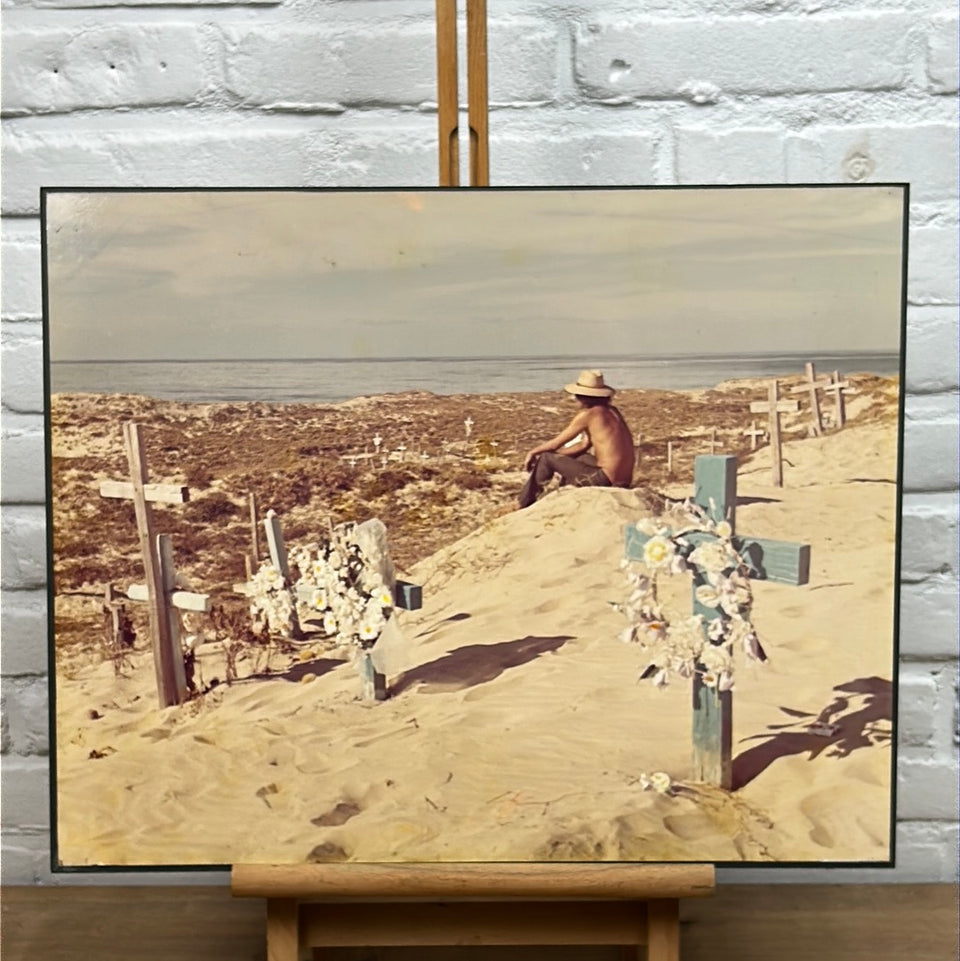 Graveyard Photo serie “Cemetery” by Theo van der Vaart