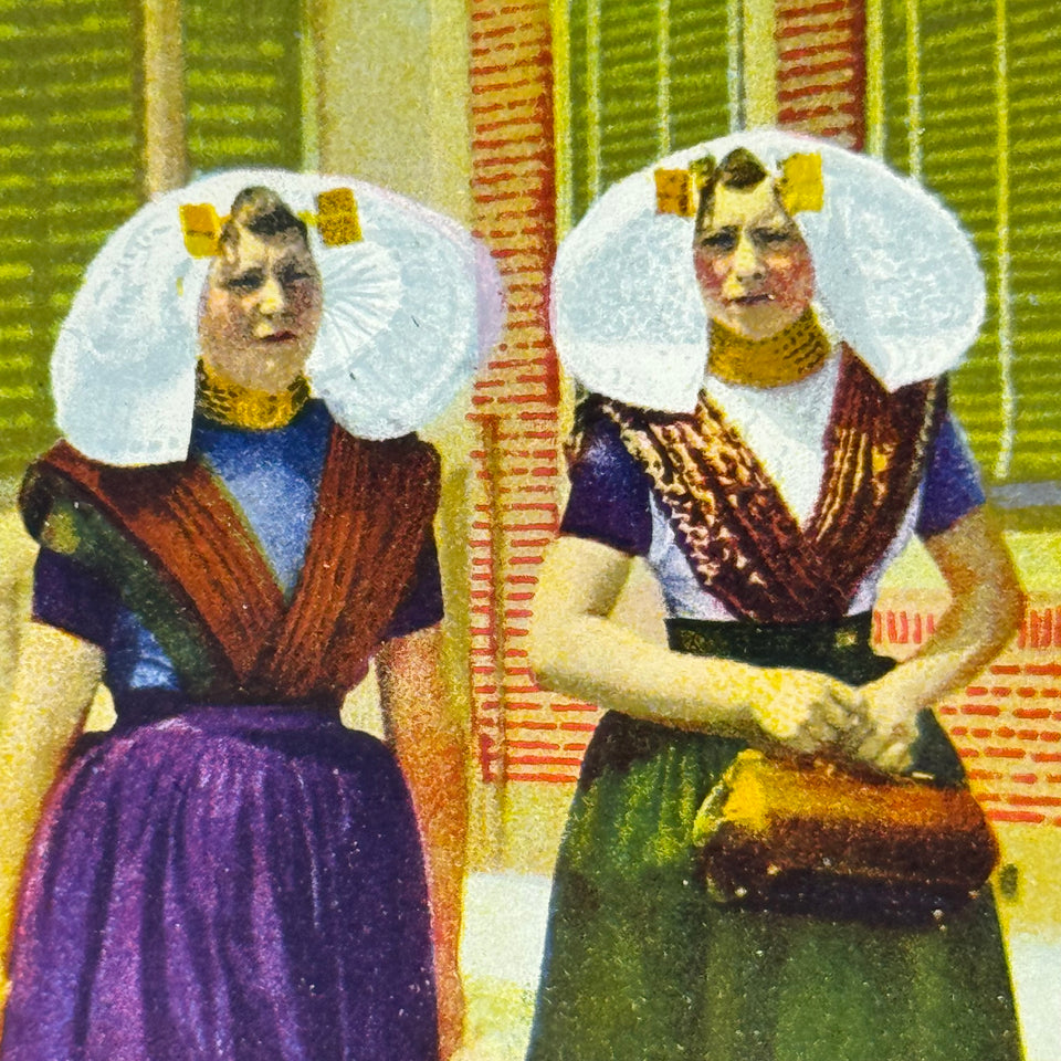 Rare Antique PhotoChrome Postcard - Near mint condition - Historical Folklore Dutch Costume photocards - High Quality Photo paper a.o. – Holland Traditional Culture Costume Embroideries