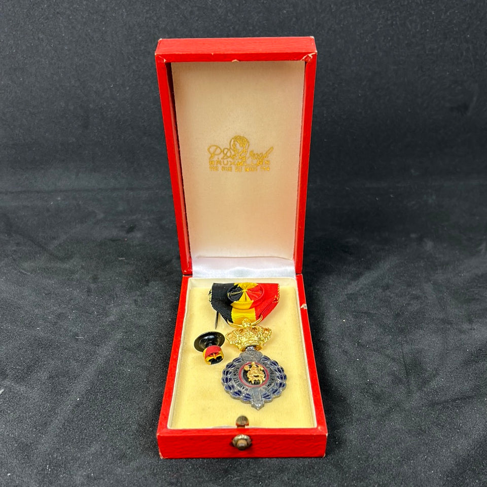 Belgian Medal for Labor First Class set 2