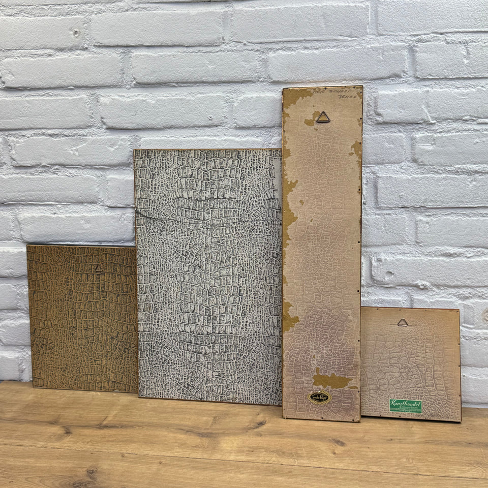 Set of 4 Holland themed Embroideries - Cottonwork from Holland - Framed