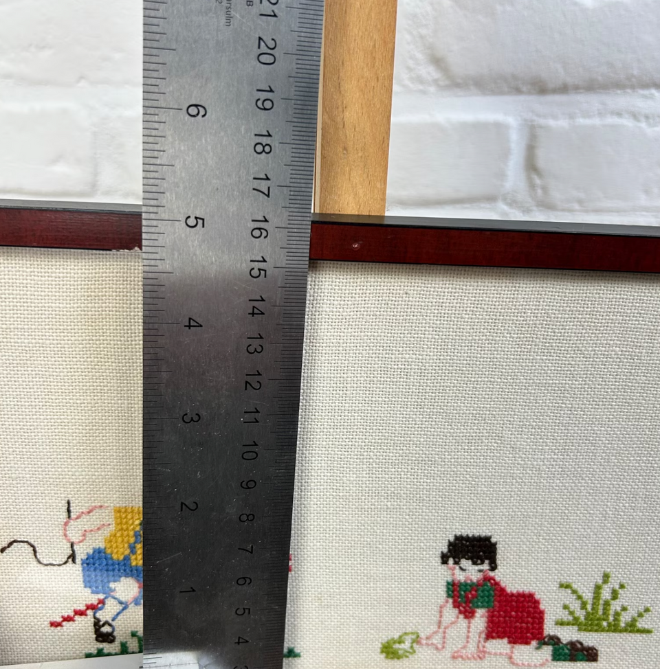 Children playing - Embroidery - Cottonwork - Framed