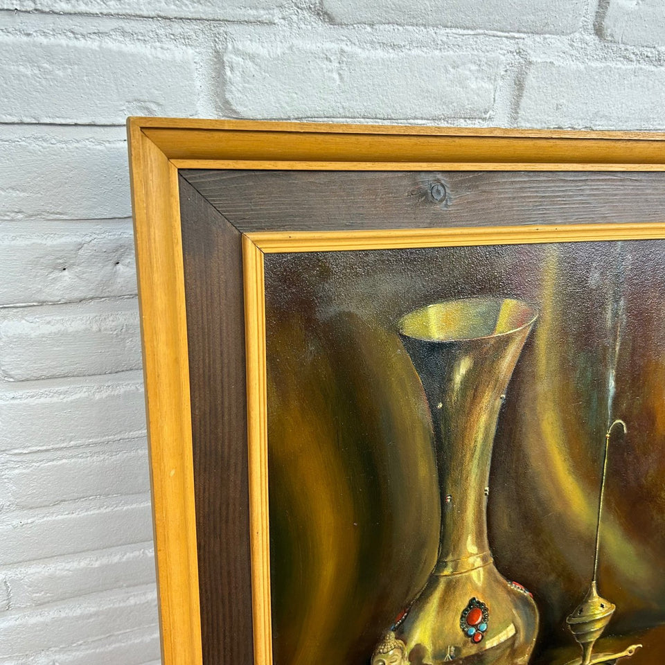 H. Janssen (20th century) - Still life with buddha and shiny vase and incense burner