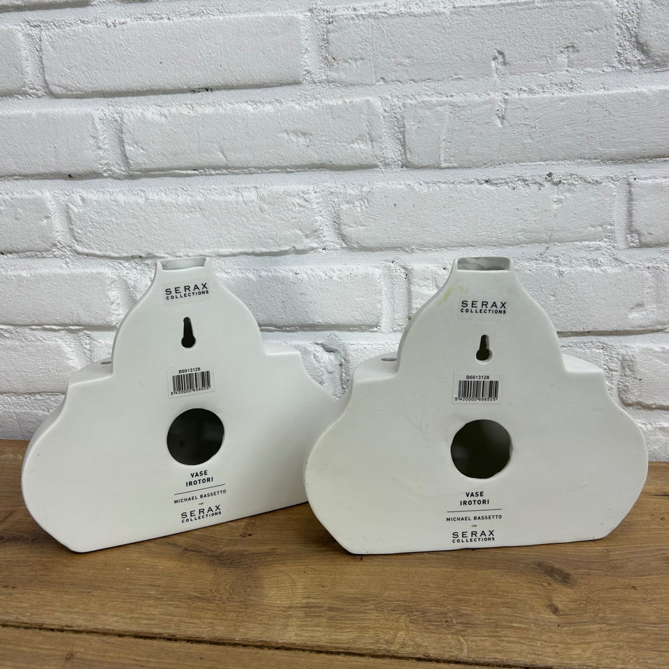Michael Bassetto - 2 white wall vases - Serax
