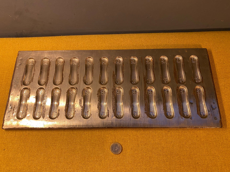 large Metal praline Chocolate Molds | Rare antique Vintage Molds for Chocolate or Display-Photo