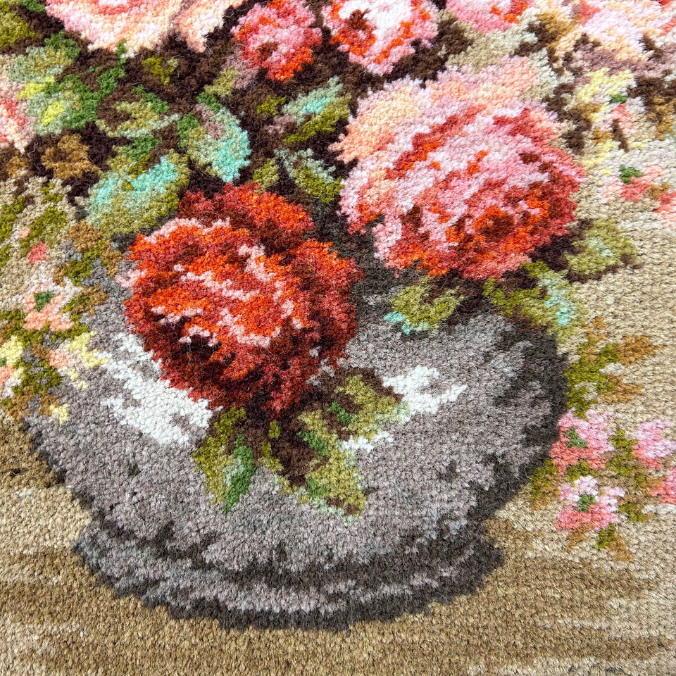Tufting Still life of flowers - Tuft Embroidery - Cottonwork - Framed