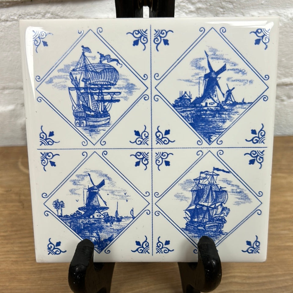 Delfts Blue Dutch Windmills & Sailng boats - Villeroy & Boch Mettlach