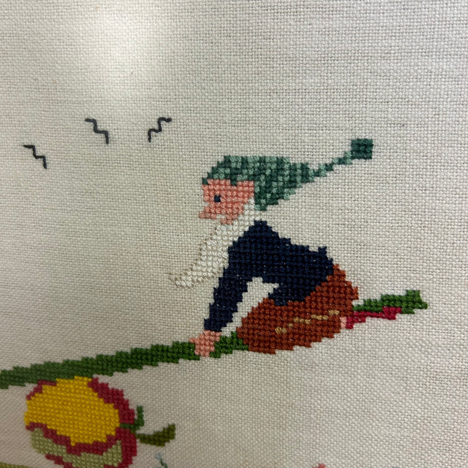 Small Vintage Embroidery of playing Gnomes Kabouters - Cottonwork - Framed