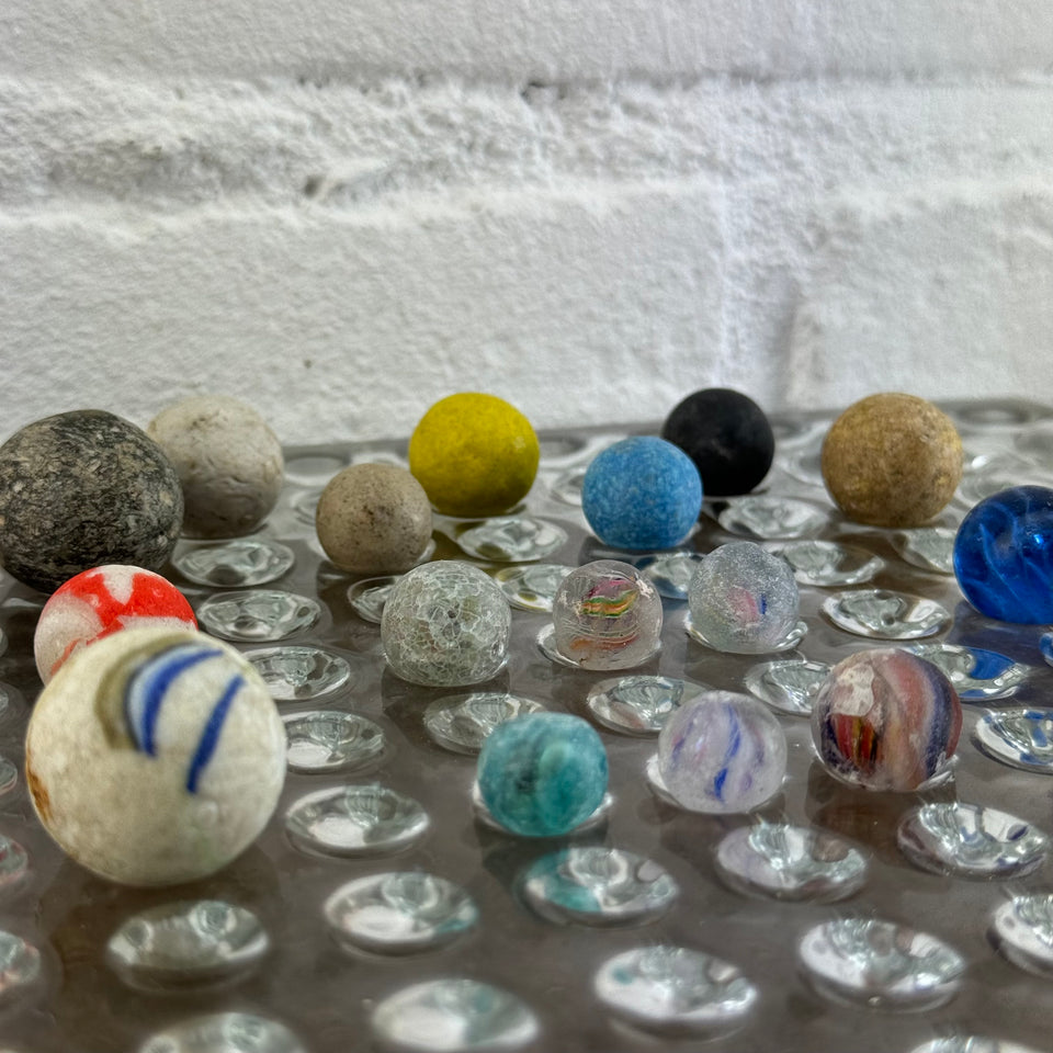 Set of antique collectable marbles - Different type and sizes