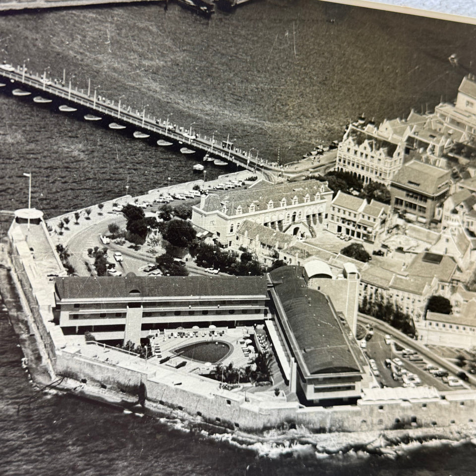 Vintage Black-and-White Personal Photo Series – Curaçao (1960s–1970s)