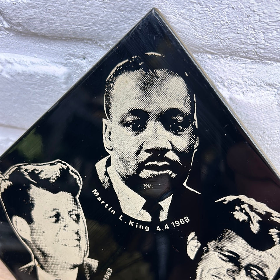 Dr. Martin Luther King Memorial plate - John F. Kennedy - Robert F. Kennedy