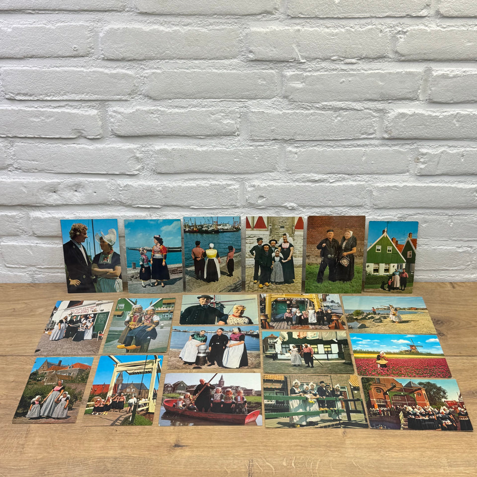 Collection of The Dutch Folklore Costume with Dutch Woman Vintage photo cards – Holland’s Traditional Culture Costumes