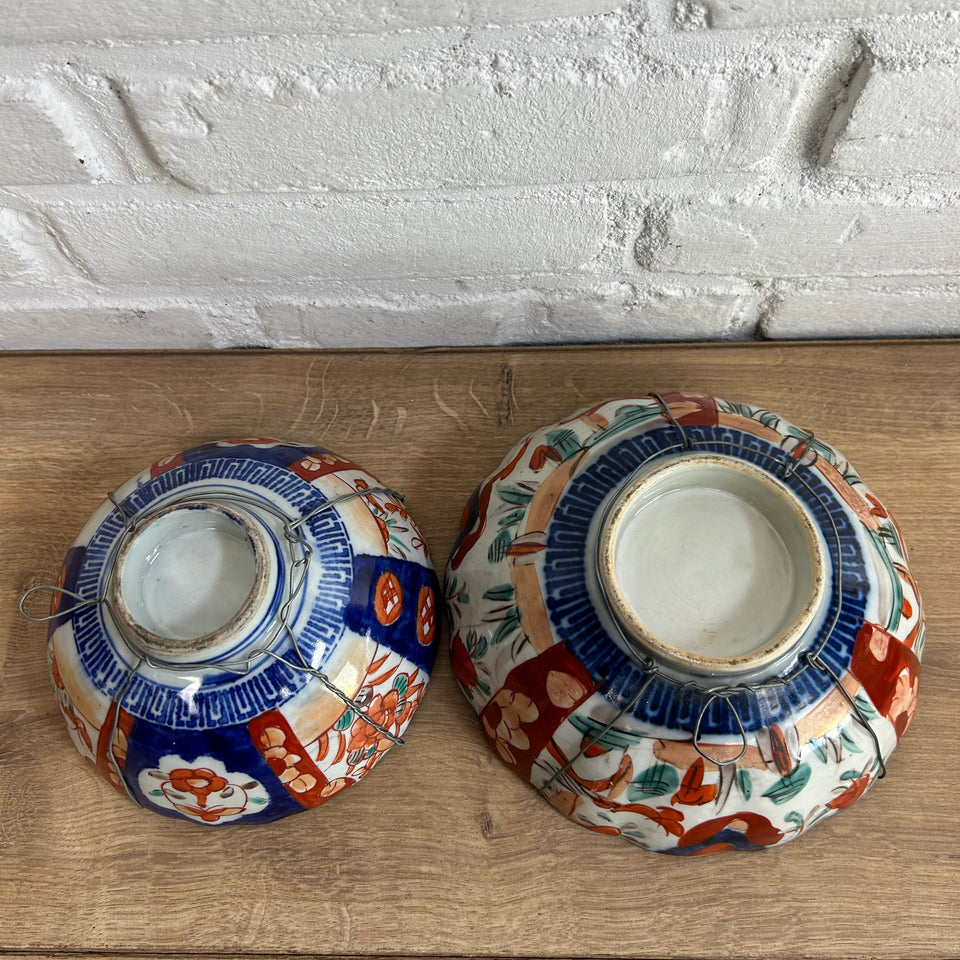 Two Japanese Imari bowls - with wall hanging