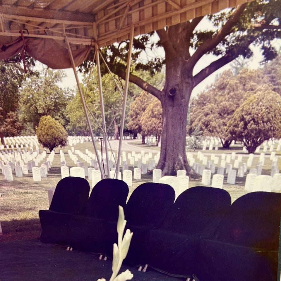 Graveyard Photo serie “Cemetery” by Theo van der Vaart