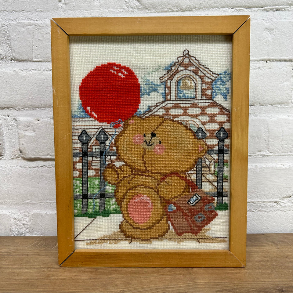 Teddybear - Embroidery -  Childrens room - Tapestry - Patchwork - Cotton work - Framed behind glass