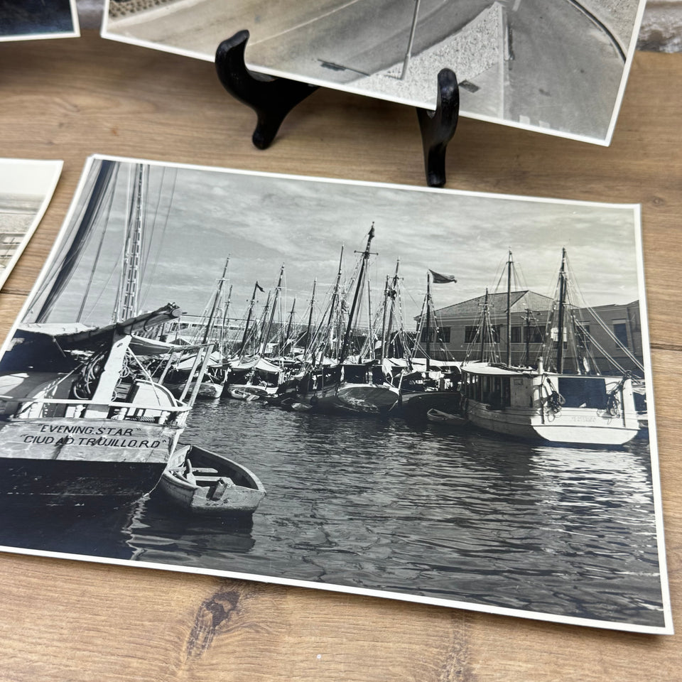 Vintage Black-and-White Personal Photo Series – Curaçao (1960s–1970s)