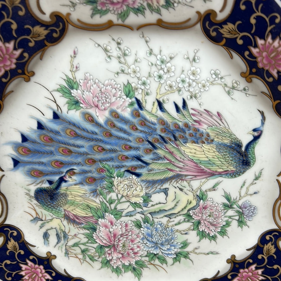 Leonardo -  Octagonal Japanese Peacock Collectible Porcelain