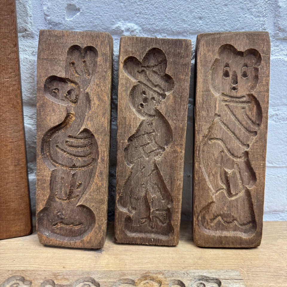 Antique set of five wooden antique century baking molds kitchen decoration
