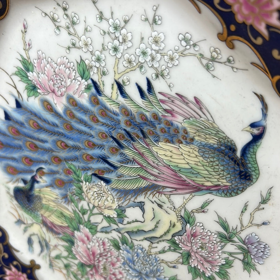 Leonardo -  Octagonal Japanese Peacock Collectible Porcelain