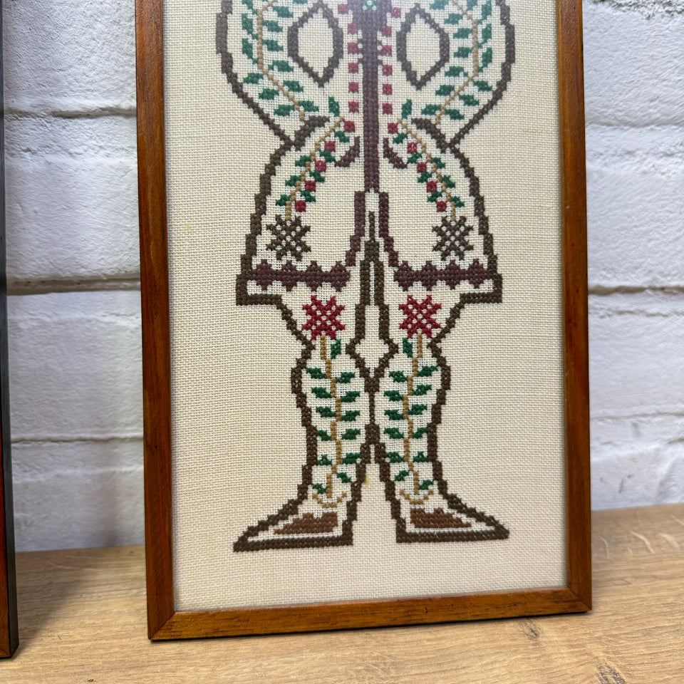 A couple of two folk art figures - Cross-Stitch Embroidery - Cottonwork - Framed