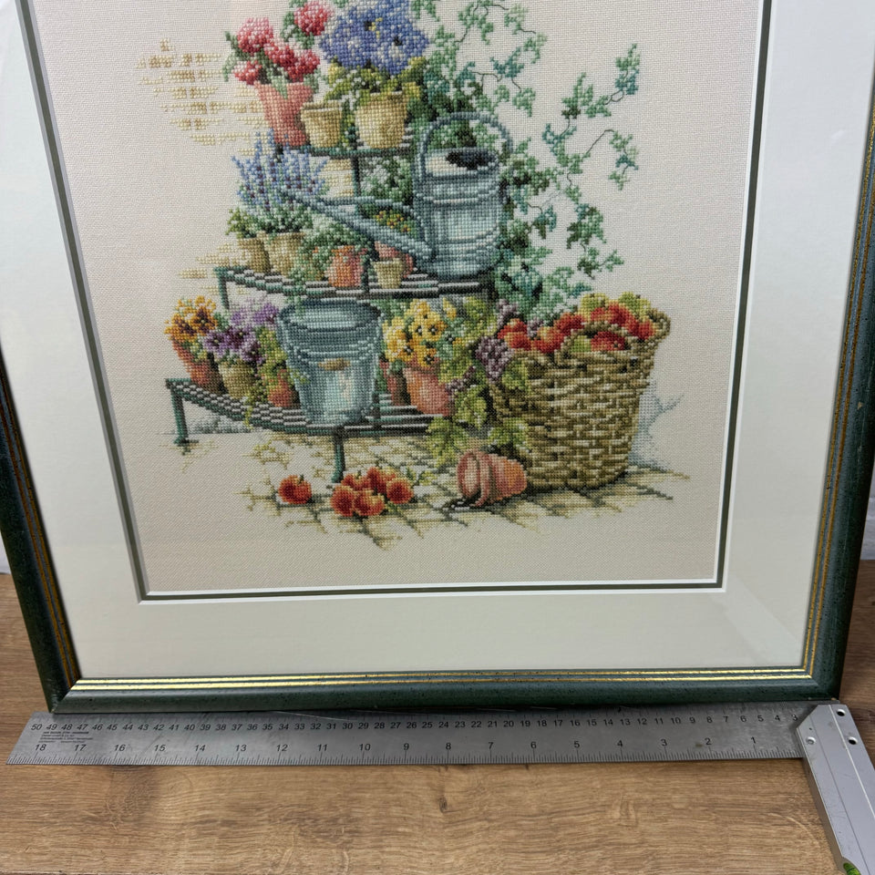 Garden flowers in pots - Framed embroidery