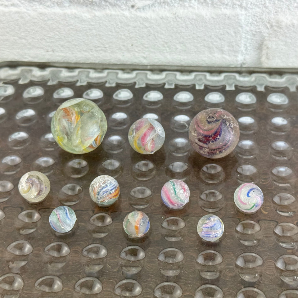 Set of 10 antique rare Latticino marbles - Different variations and sizes