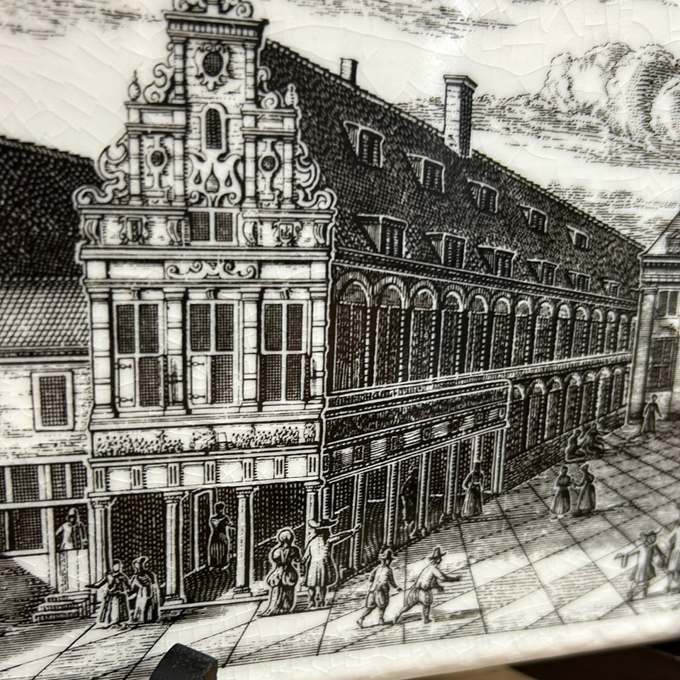 Memorial plate 700 year Amsterdam - Meysies Burgerweeshuys