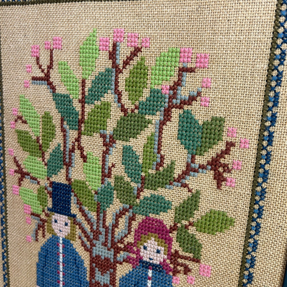 Antique Embroidery Cross Stitch - Vintage Embroidery - Tapestry - Patchwork - Cotton work - Framed