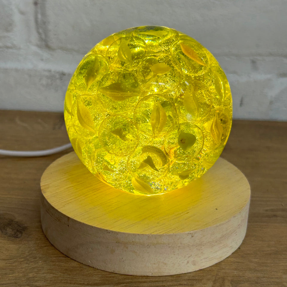 Yellow Cats Eye Marbles Resin lamp