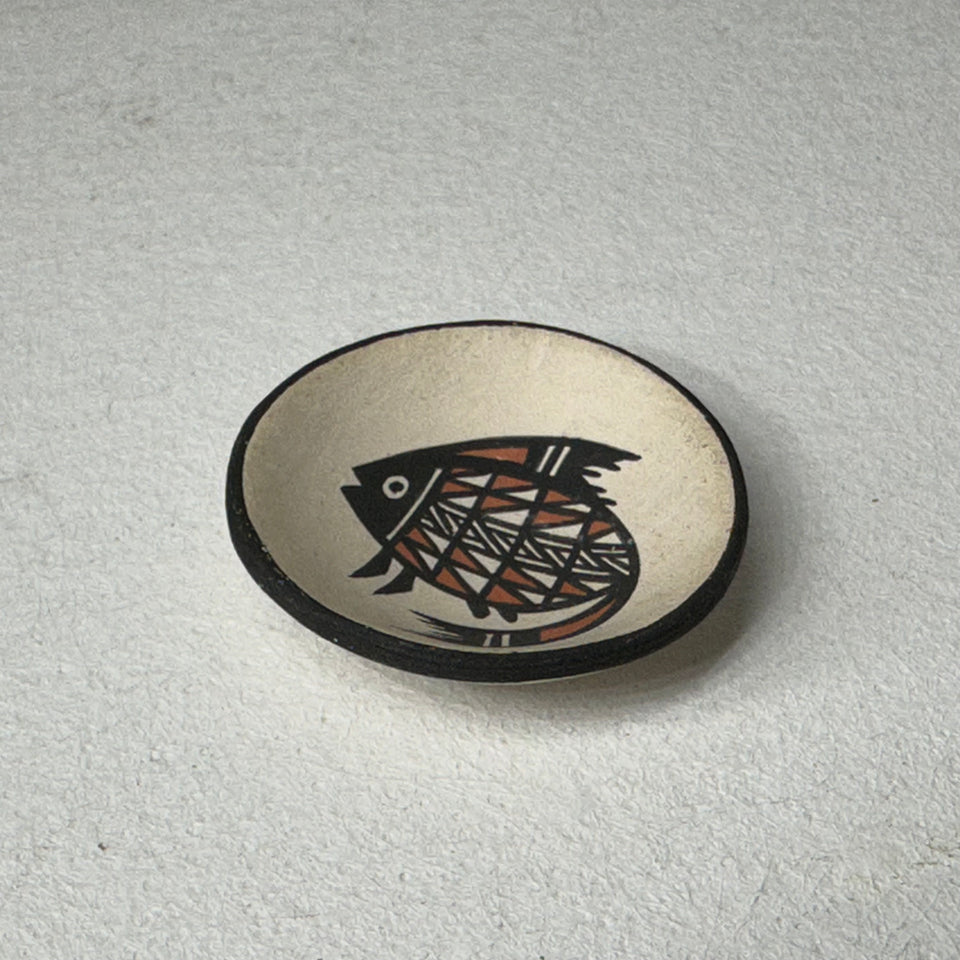 Acoma Fish plate -  Pueblo Native American pottery miniature fish bowl by D. Reano